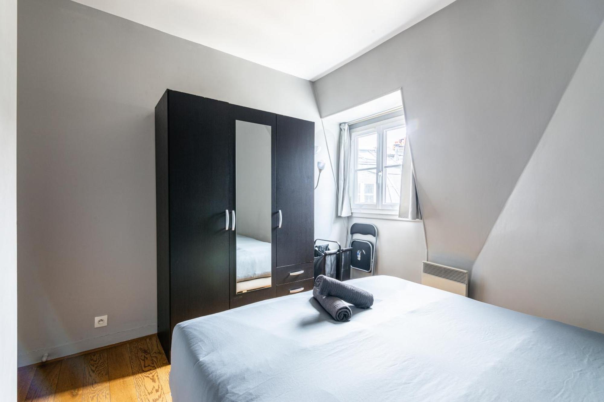 Luxurious 2 Bedroom Tour Eiffel Bourdonnais Free Netflix Париж Экстерьер фото